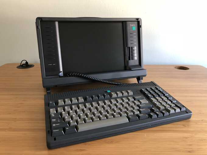 dolch pac with keyboard unfolded on desk