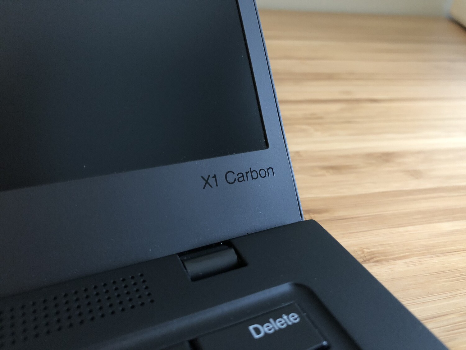 OpenBSD on the Lenovo ThinkPad X1 Carbon (7th Gen) - joshua stein